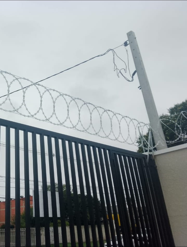 Instalação de Concertina - Serviço 14